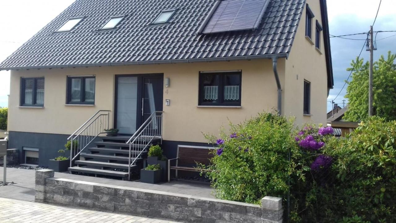 Ferienwohnung Sternfeld Osburg Bagian luar foto